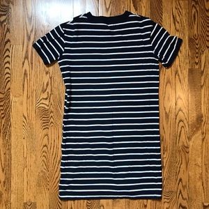 Madewell Dresses - Madewell Striped Pocket Tee Dress Madewell Dresses - Madewell Striped Pocket Tee Dress